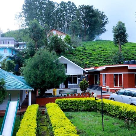 Golden Green Hotell Munnar Exteriör bild