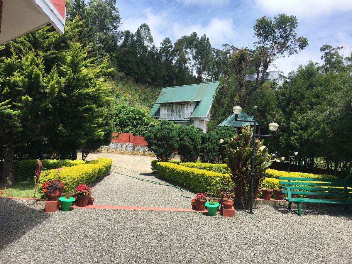 Golden Green Hotell Munnar Exteriör bild