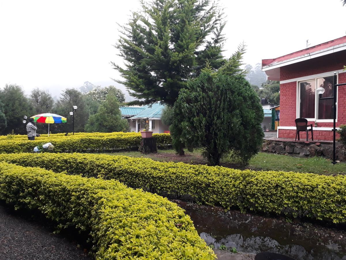 Golden Green Hotell Munnar Exteriör bild